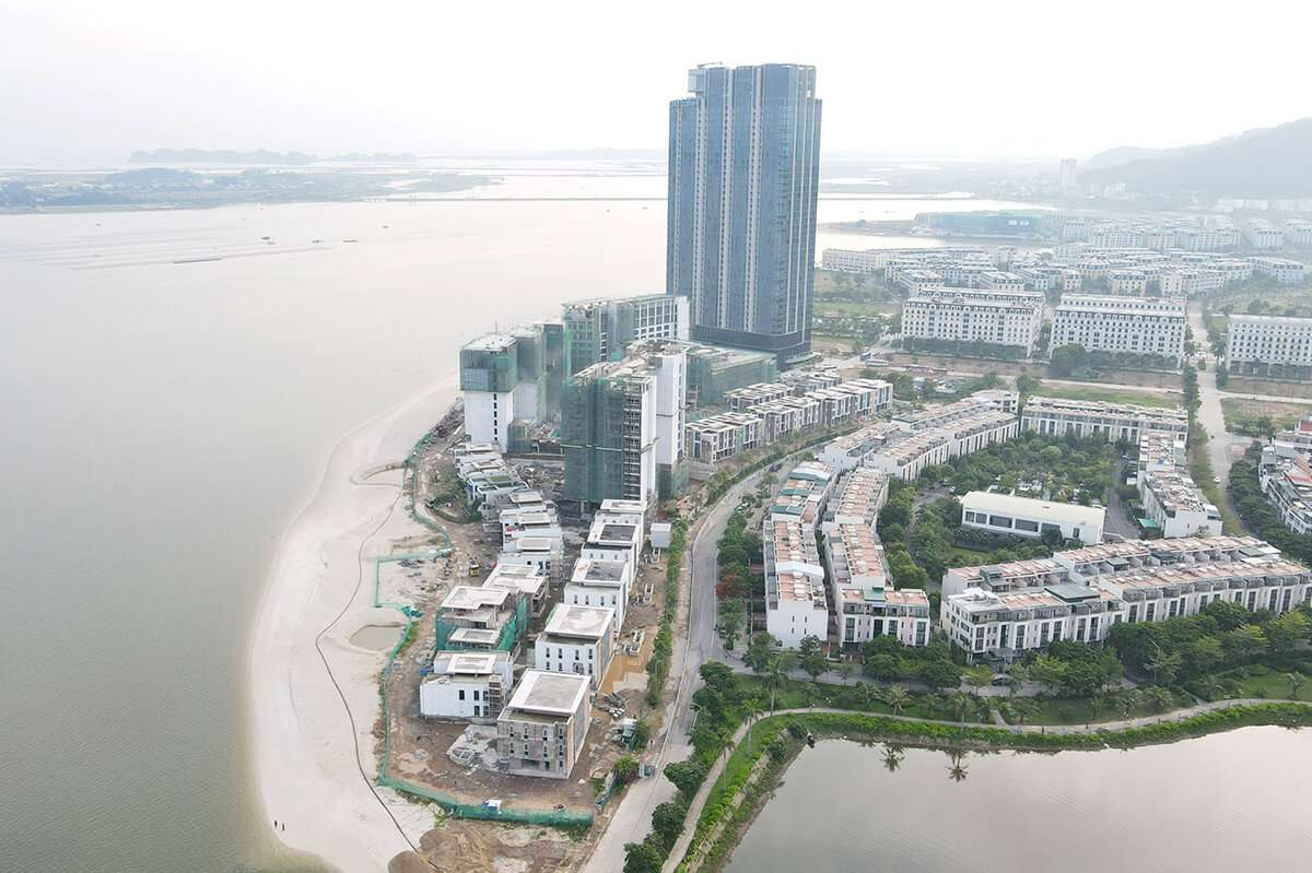 INTERCONTINENTAL HA LONG